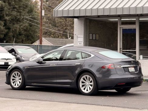 Used 2016 Tesla Model S 75 image 7