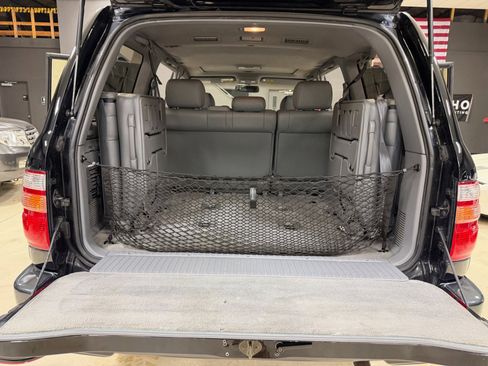 Used 2001 Toyota Land Cruiser AWD/4WD image 28