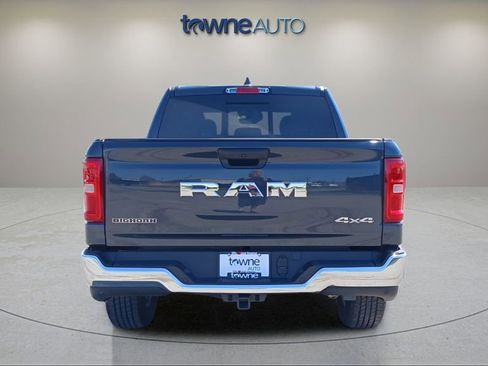 Used 2025 RAM 1500 Big Horn AWD/4WD image 5
