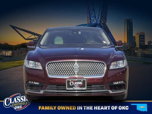 Used 2018 Lincoln Continental Reserve w/ Rear-seat Package image 2