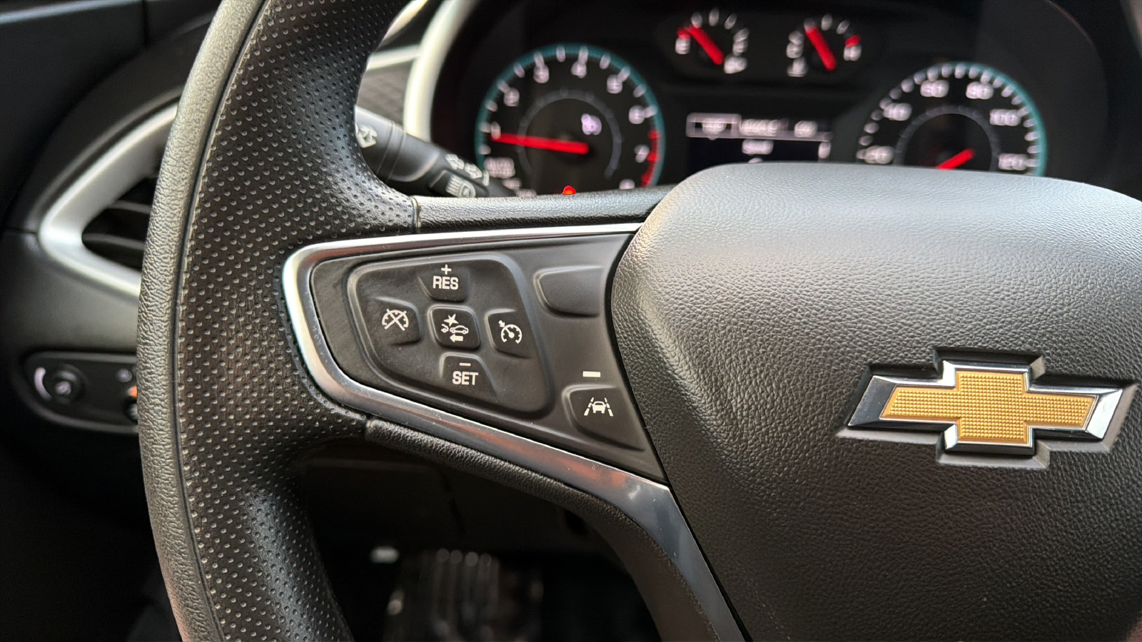 Used 2024 Chevrolet Malibu LT FWD image 18