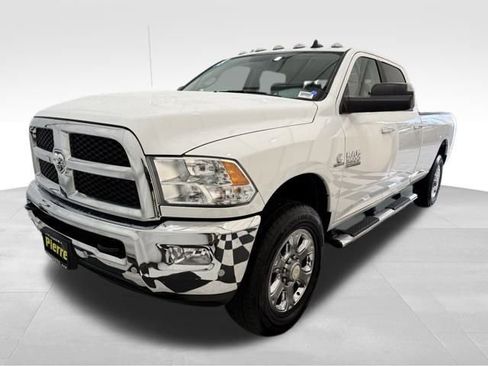 Used 2018 RAM 3500 SLT w/ Luxury Group image 1