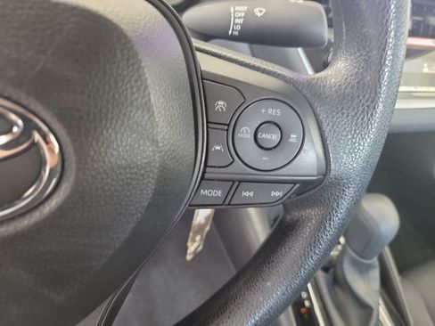 Used 2026 Toyota Corolla LE FWD image 27