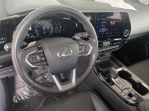 Used 2023 Lexus NX 350 AWD image 19