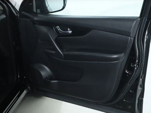 Used 2022 Nissan Rogue Sport SV w/ Technology Package AWD/4WD image 33