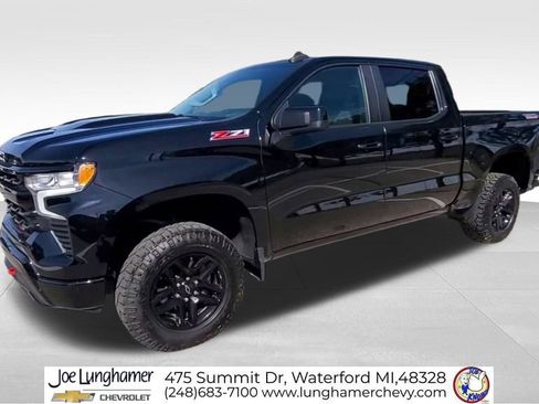 Used 2023 Chevrolet Silverado 1500 LT Trail Boss AWD/4WD image 4