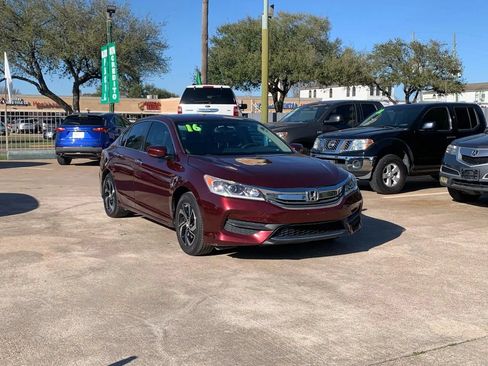 Used 2016 Honda Accord LX image 3