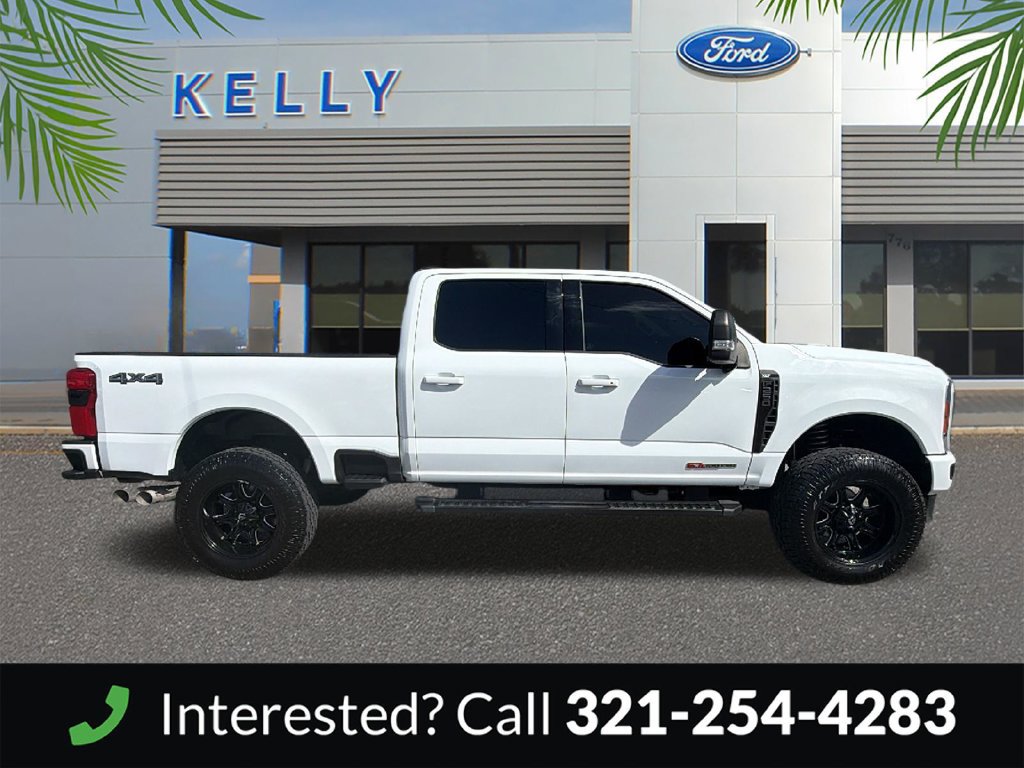 Used 2023 Ford F250 XLT w/ Black Appearance Package AWD/4WD image 6
