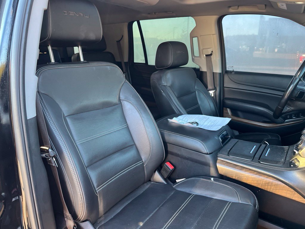 Used 2020 GMC Yukon Denali w/ Denali Ultimate Package AWD/4WD image 13