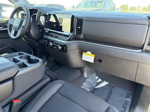 New 2026 GMC Sierra 1500 Elevation image 34