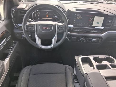 Used 2026 GMC Sierra 2500 SLE w/ SLE Value Package; AWD/4WD image 7