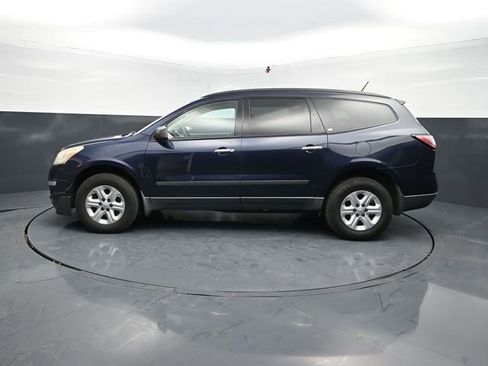Used 2015 Chevrolet Traverse LS FWD image 5