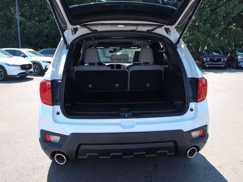 Used 2023 Honda Passport EX-L image 11