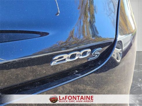 Used 2015 Chrysler 200 S w/ Comfort Group image 31