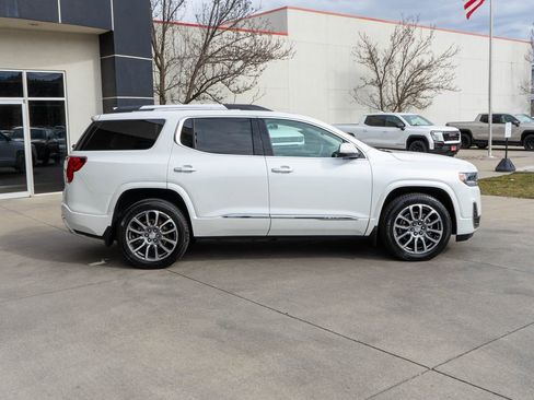 Used 2021 GMC Acadia Denali w/ GMC Pro Grade Package image 8