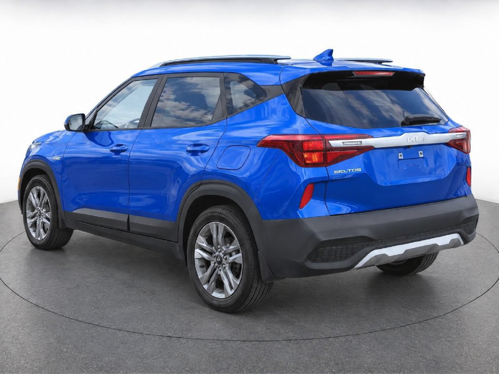 Used 2022 Kia Seltos LX AWD/4WD image 5