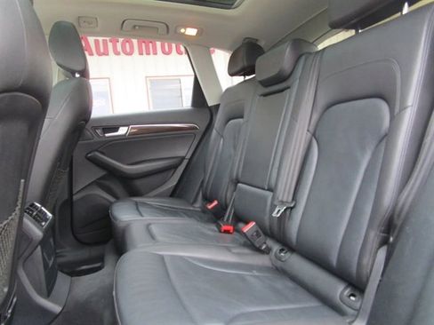 Used 2017 Audi Q5 2.0T Premium image 18