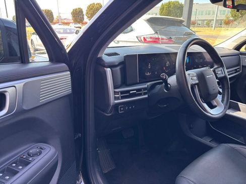 Used 2026 Hyundai Santa Fe SEL FWD image 36