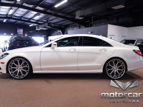 Used 2016 Mercedes-Benz CLS 400 image 4