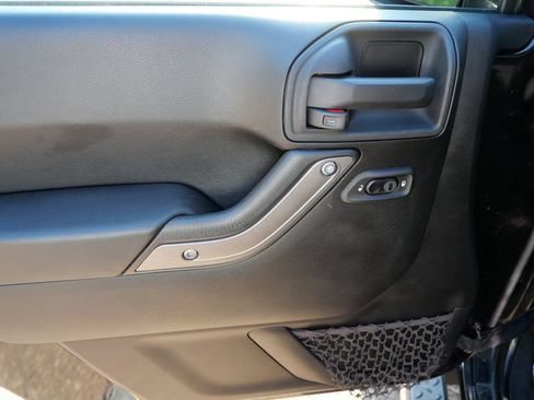 Used 2013 Jeep Wrangler Unlimited Sport AWD/4WD image 16