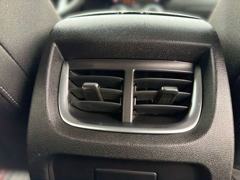 Used 2023 Chevrolet Blazer LT image 33