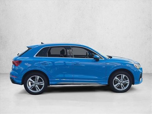 Used 2020 Audi Q3 2.0T Premium Plus w/ Premium Plus Package AWD/4WD image 4