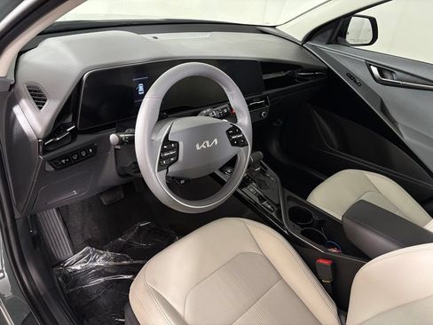 New 2026 Kia Niro EX w/ EX Premium Package FWD image 18