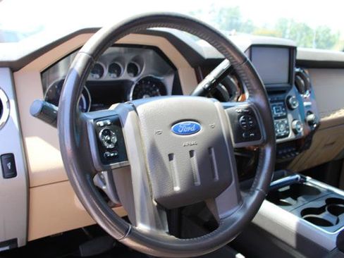 Used 2014 Ford F250 Lariat w/ Lariat Ultimate Package AWD/4WD image 20