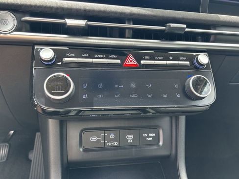 New 2025 Hyundai Tucson Limited image 26