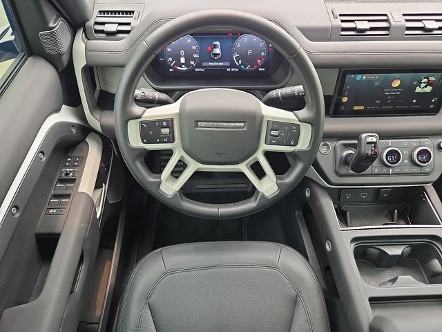Used 2024 Land Rover Defender 110 S AWD/4WD image 12