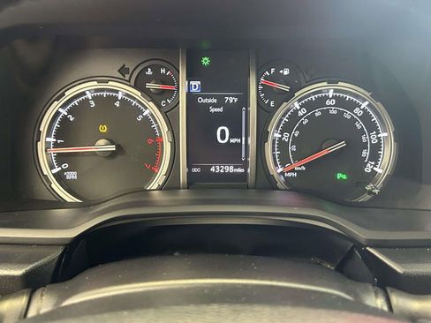 Certified 2023 Toyota 4Runner Limited AWD/4WD image 32