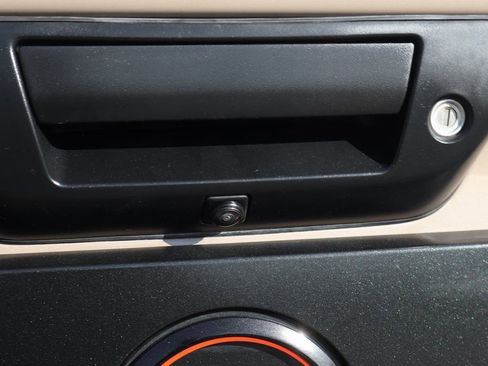 Used 2023 Nissan Titan PRO-4X w/ Pro-4x Convenience Package image 52