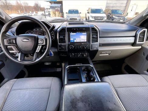 Used 2019 Ford F250 XLT w/ XLT Value Package image 21