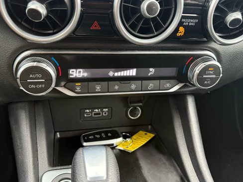 Used 2021 Nissan Sentra SV image 17