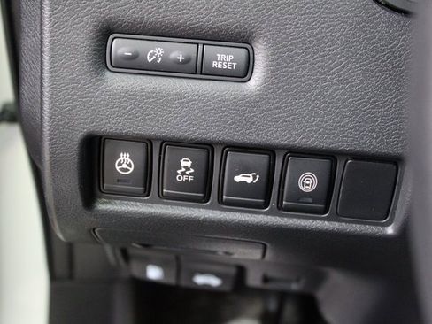 Used 2021 Nissan Murano Platinum image 10