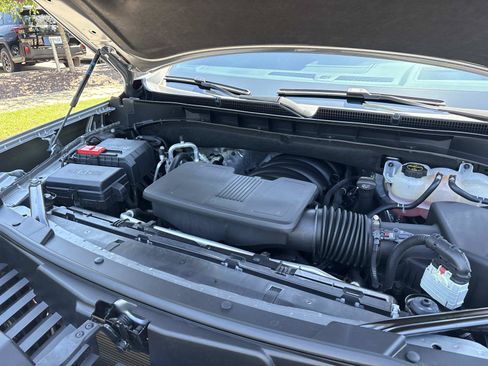 Used 2026 GMC Yukon AT4 Ultimate w/ LPO, Floor Liner Package AWD/4WD image 35