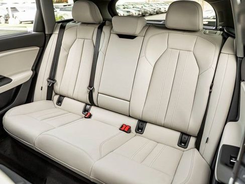 New 2025 Audi Q6 e-tron Premium Plus AWD/4WD image 20