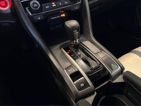 Used 2018 Honda Civic EX image 19