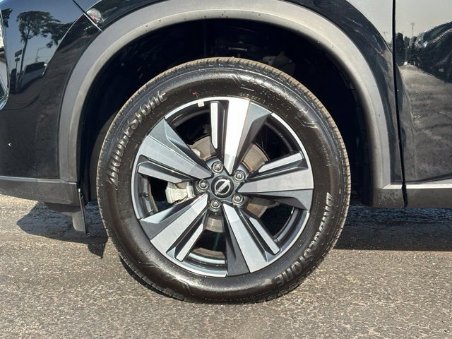 Used 2026 Nissan Rogue SL AWD/4WD image 8