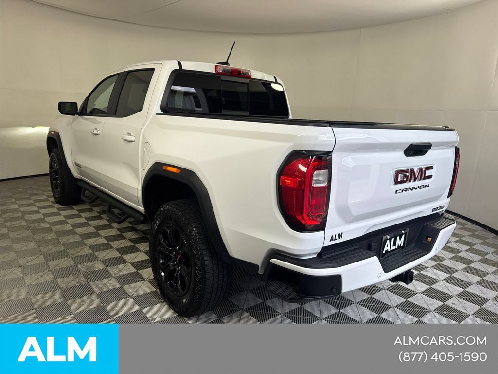 Used 2024 GMC Canyon Elevation w/ Convenience Package RWD image 9