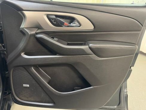 Used 2018 Chevrolet Traverse LT AWD/4WD image 39