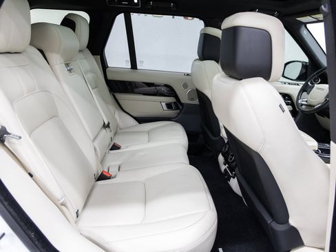 Used 2021 Land Rover Range Rover Westminster Edition image 15