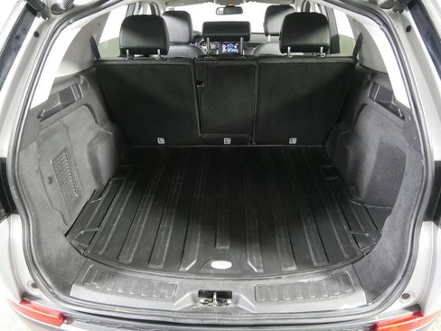 Used 2017 Land Rover Discovery Sport HSE AWD/4WD image 18