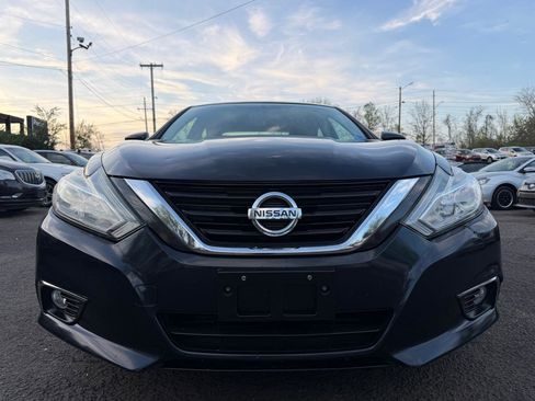 Used 2018 Nissan Altima 2.5 SL image 2