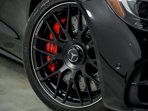 Used 2019 Mercedes-Benz AMG GT C image 4