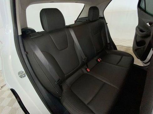 Used 2024 Buick Encore GX Sport Touring AWD/4WD image 12