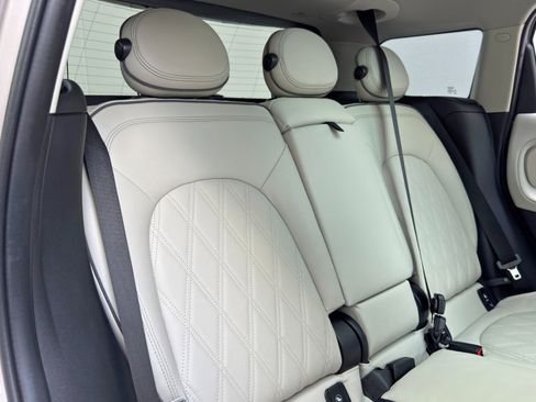 Used 2022 MINI Cooper Countryman S w/ Convenience Package FWD image 39