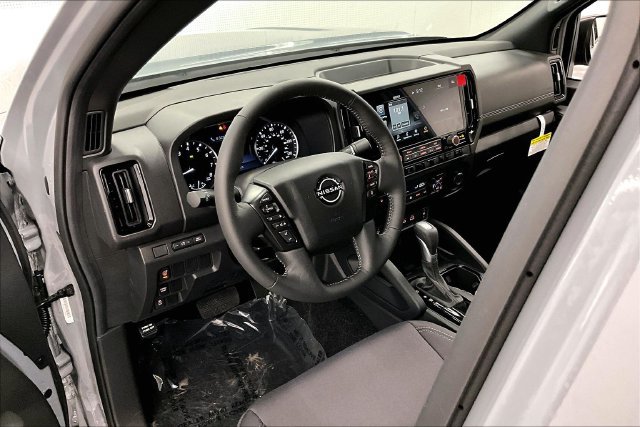 New 2026 Nissan Frontier SV w/ SV Convenience Package RWD image 7