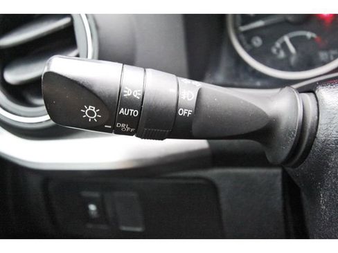 Used 2021 Toyota Tacoma SR5 w/ Trail Edition AWD/4WD image 16