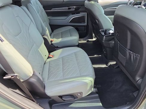 Used 2024 Kia Telluride SX X-Line AWD/4WD image 17